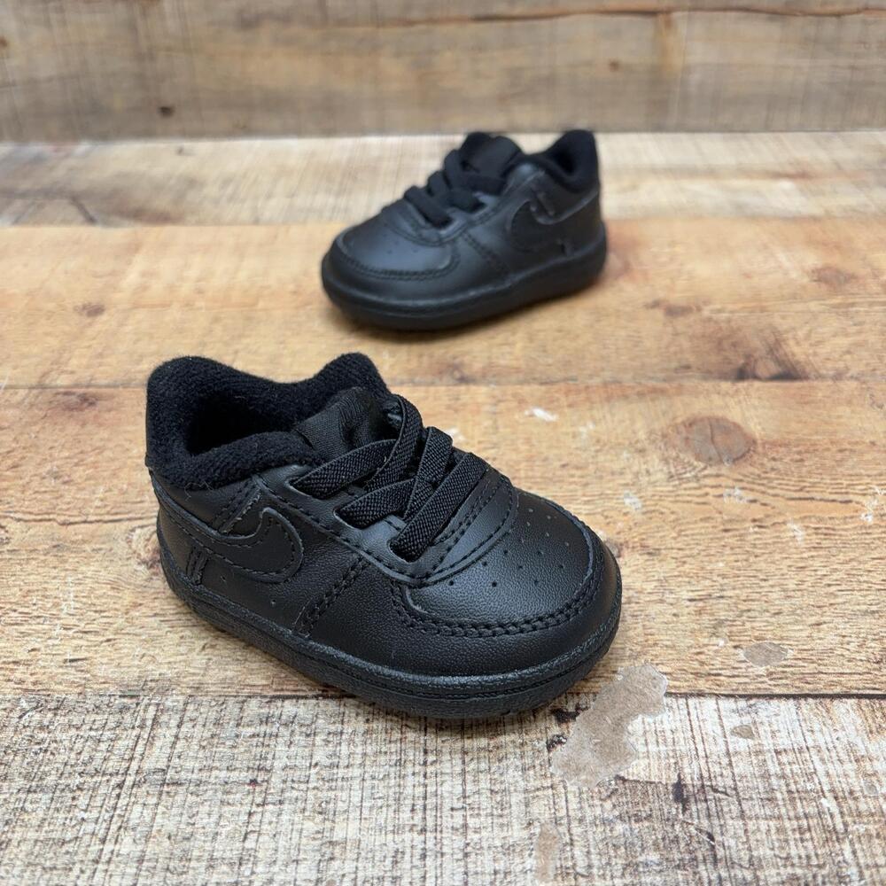 Nike Air Force 1 Shoes Kids Size 2C 17 Black Leather Sneaker CK2201-001